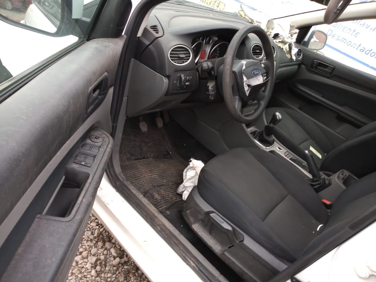  Ford FOCUS 2011    EN DESARME